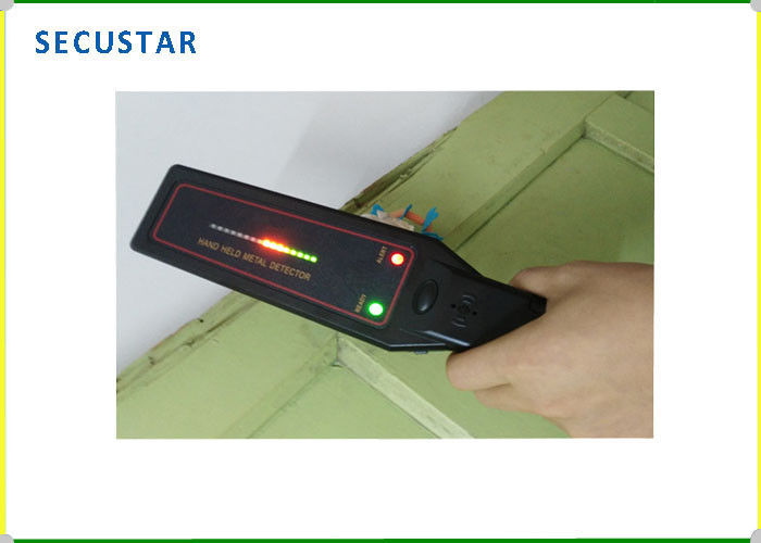 Chulo de mano de los detectores de metales de la alarma ajustable de la sensibilidad diseñado en oficinas de policía proveedor